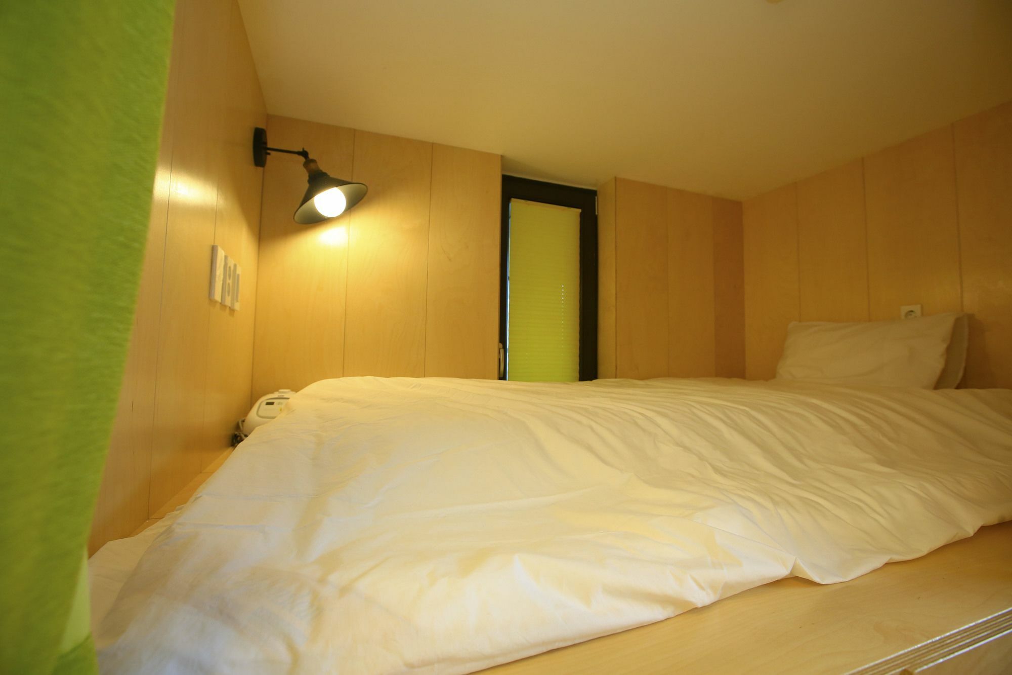 Dongdong Guesthouse 済州市 エクステリア 写真