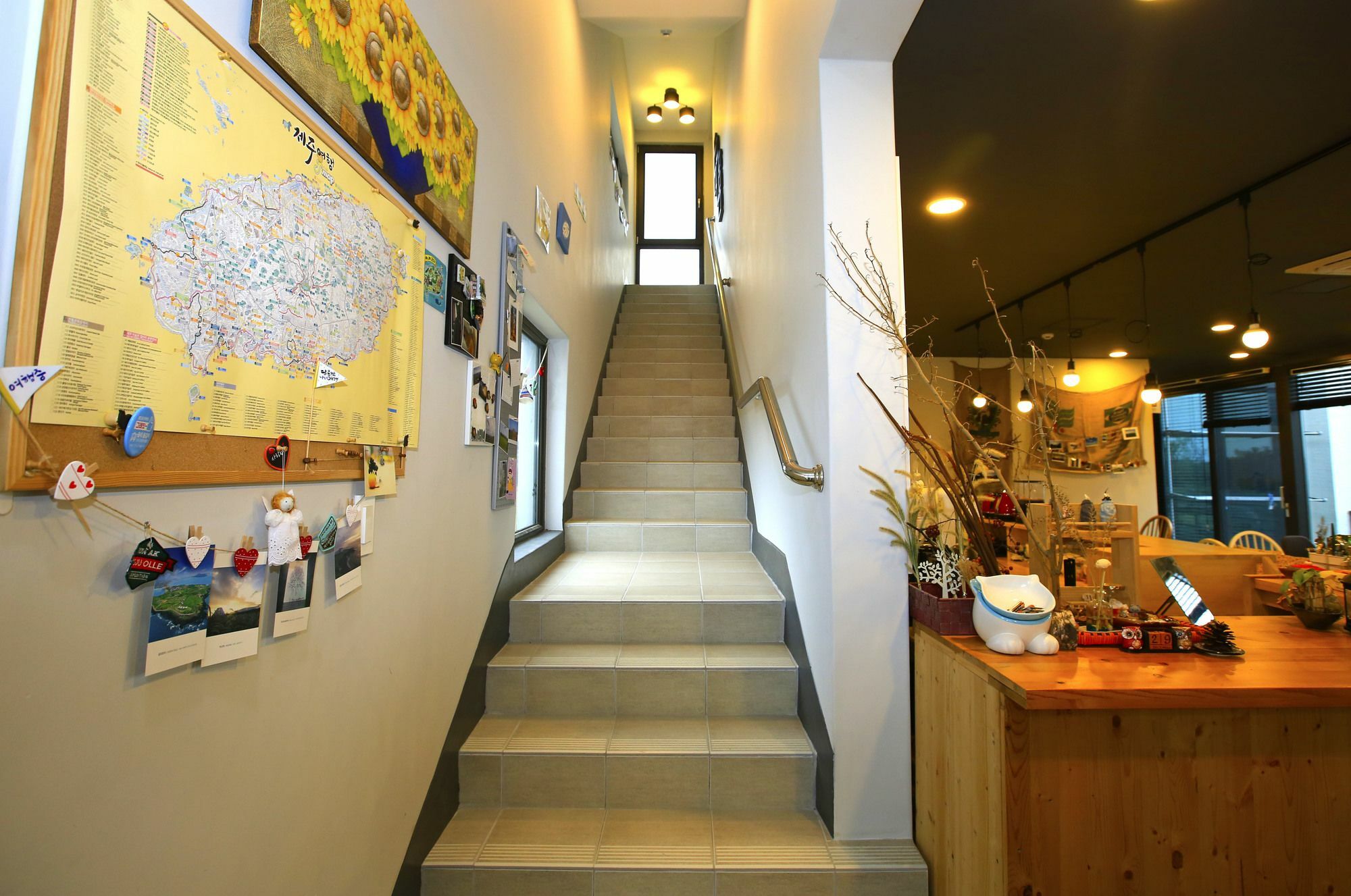 Dongdong Guesthouse 済州市 エクステリア 写真